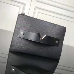 Louis Vuitton LV官网原单女士手拿包Epi水波纹POCHETTE ESSENTIAL V手袋M62092黑色