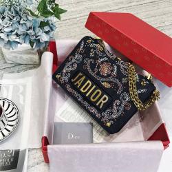 Dior/迪奥中文官网女包新款JADIOR牛仔布珠绣度假系列链条包