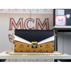 MCM韩国官网代购女包新款MILLIE Visetos皮块翻盖斜挎包