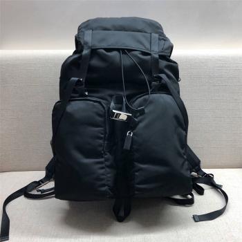 prada男士包普拉达双肩包新款织物尼龙拼皮背包旅行包2VZ019
