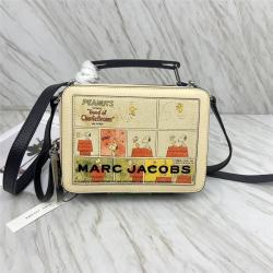 Peanuts x Marc Jacobs合作款印花MJ包包Mini Box Bag餐盒包