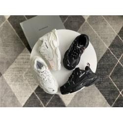 Balenciaga/巴黎世家官网老爹鞋价格满饰品牌标识TRIPLE S运动鞋536737