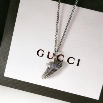 GUCCI古驰中文官网新款男女同款YEEZY椰子鞋925纯银吊坠项链