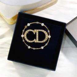DIOR迪奥香港代购网CD珍珠CLAIR D LUNE 胸针V0412