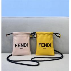 FENDI芬迪中文官网卖奢侈品的网站新款PACK抽绳手机包