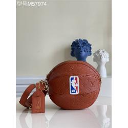 LVXNBA BALL IN BASKET 手袋篮球包M57974