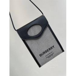 Burberry巴宝莉正品帆布拼皮革双色口袋手机包保护套80400911
