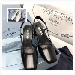 prada普拉达正品官网2022新款粗跟包头凉鞋高跟鞋
