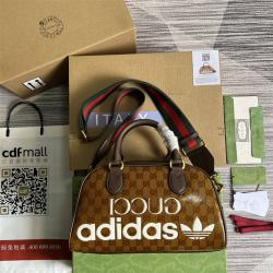 古驰702397 adidas x Gucci联名系列迷你旅行袋