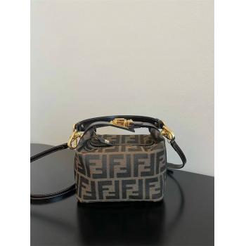 芬迪女包官网价格FENDI vintage 中古老花便当包5017