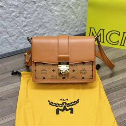 MCM中号TRACY VISETOS达芙妮斜挎包MWSCSXT01