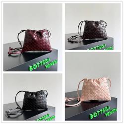 bottega veneta BV葆蝶家中文官网816987小号Dustbag手拿包垃圾袋