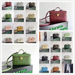 bottega veneta BV葆蝶家中国官网789109 Bang Bang Vanity 盒子包化妆包