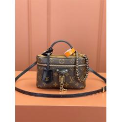 LV女包M47125 VANITY CHAIN POUCH 手袋化妆包（特级MB）