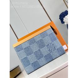 lv澳洲M61692牛仔布POCHETTE VOYAGE 手拿包
