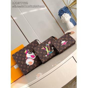 M13762 LV x TM TRIO POCHE TOILETTE 盥洗袋