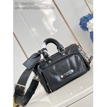 LV男包价格M13988 KEEPALL CARGO BANDOULIÈRE 25 手袋枕头包