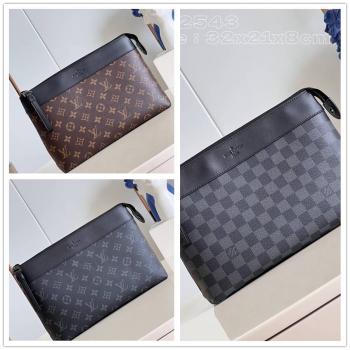 LV男包M82543 POCHETTE VOYAGE SOUPLE 手拿包