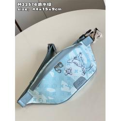 LV英国官网M22576 Discovery 腰包
