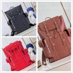 LV法国官网M23764 Christopher 中号双肩包