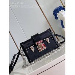 LV中文官网M11324 PETITE MALLE 盒子包