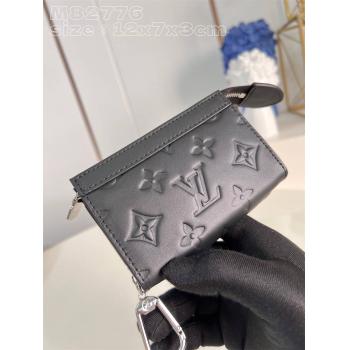 LV法国官网M82776压花Voyage 钥匙包