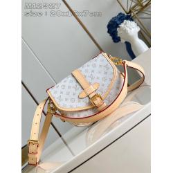 LV包包价格M12327 SAUMUR BB 手袋双子星马鞍包