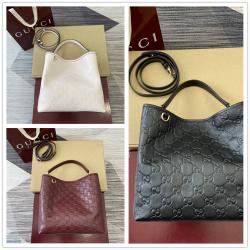 gucci包价格古驰 815103 GG Emblem系列中号水桶包（压纹牛皮）