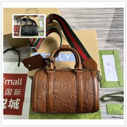 gucci怎么读古驰官网 725292 GG迷你旅行包枕头包