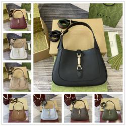 gucci英国古驰官网 810232 Jackie 1961系列中号手袋腋下包（荔枝纹）