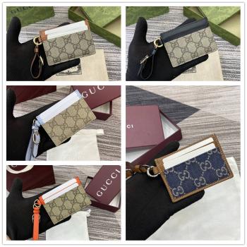 gucci中国官网古驰 819121 GG Emblem系列饰包带卡片夹卡包