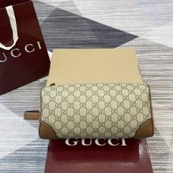 古驰男包GUCCI 821163 GG Emblem系列中号洗漱包手拿包