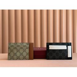 古驰旗舰店GUCCI 821208 GG Emblem系列卡片夹卡包