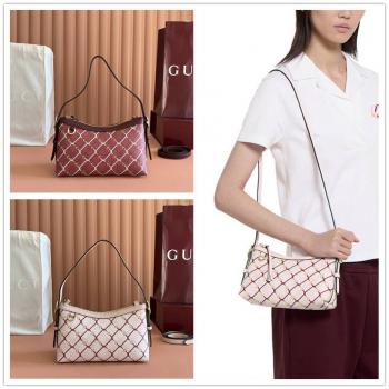 gucci价格古驰 847450 中国新年系列GG Emblem小号肩背包