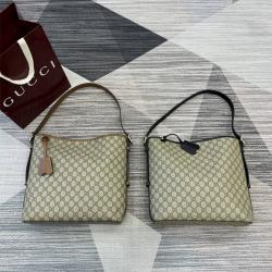 gucci女包古驰 847452 GG Emblem系列中号肩背包（帆布）