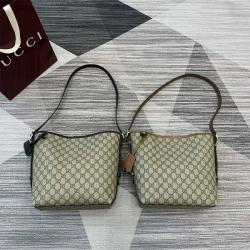 gucci旗舰店古驰 848881 GG Emblem系列小号肩背包（帆布）