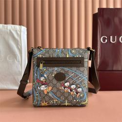 古驰 645054 Disney x Gucci唐老鸭印花邮差包
