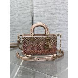 dior香港官网迪奥Lady D-Joy 超迷你（亮片珠子横版戴妃包）