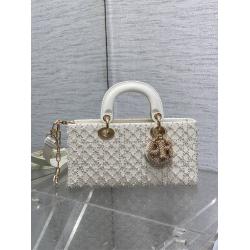 dior包包官网价格迪奥Lady D-Joy 中号（限量版珠子横版戴妃包）