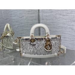 dior包官网迪奥Lady D-Joy 小号（最新珠子横版戴妃包）