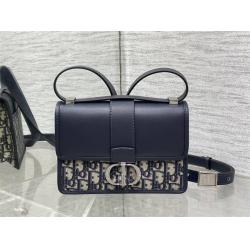 dior美国官网迪奥 M9234 小号 30 Montaigne 手袋蒙田包