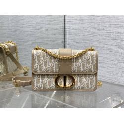dior官方网站迪奥M9208 30 Montaigne 链条包老花蒙田包