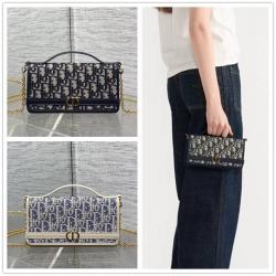 dior中国官网迪奥 S4302 30 Montaigne Cigale 链条包