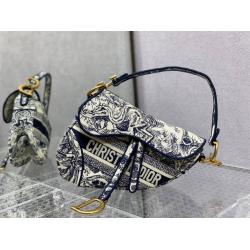 dior官方网站迪奥 M0446 老虎茹伊印花刺绣马鞍包