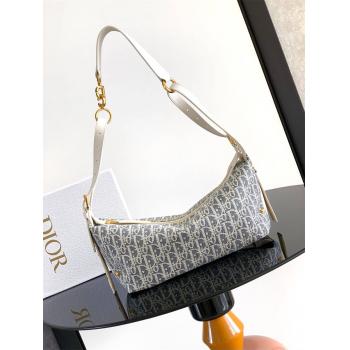 dior香港官网迪奥 M2416 小号 D-Journey 手袋（帆布）