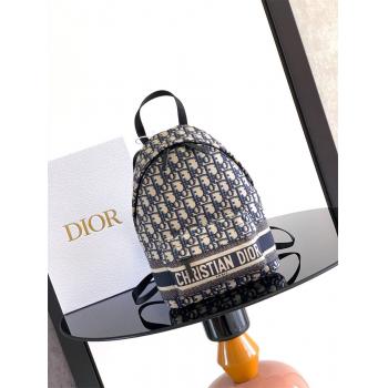 DIOR迪奥女包 M6108 小号 DiorTravel 双肩背包（老花）23821