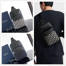 迪奥dior官网 1ESBO065 Rider 2.0 单肩包老花胸包