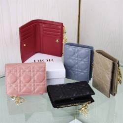 迪奥中国官网 S6037 Lady Dior Dahlia 钱包