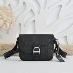 dior美国官网迪奥 1ADPO478 Heritage 马鞍翻盖信使包